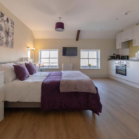 Hereford City Centre - Isabella House, Aparthotel - Modern Apartments In The Heart Of The City - Hosted By Rentmyhouse Kültér fotó