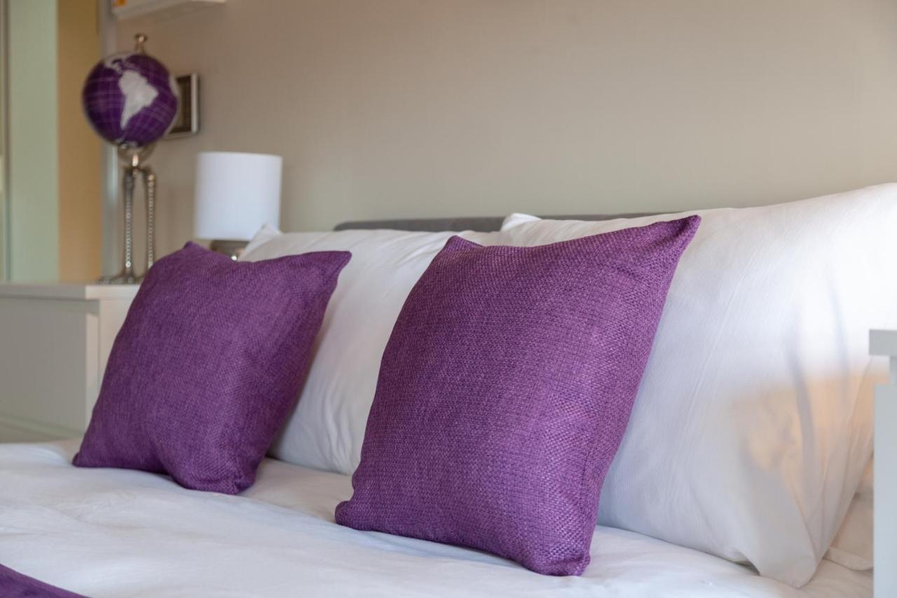 Hereford City Centre - Isabella House, Aparthotel - Modern Apartments In The Heart Of The City - Hosted By Rentmyhouse Kültér fotó